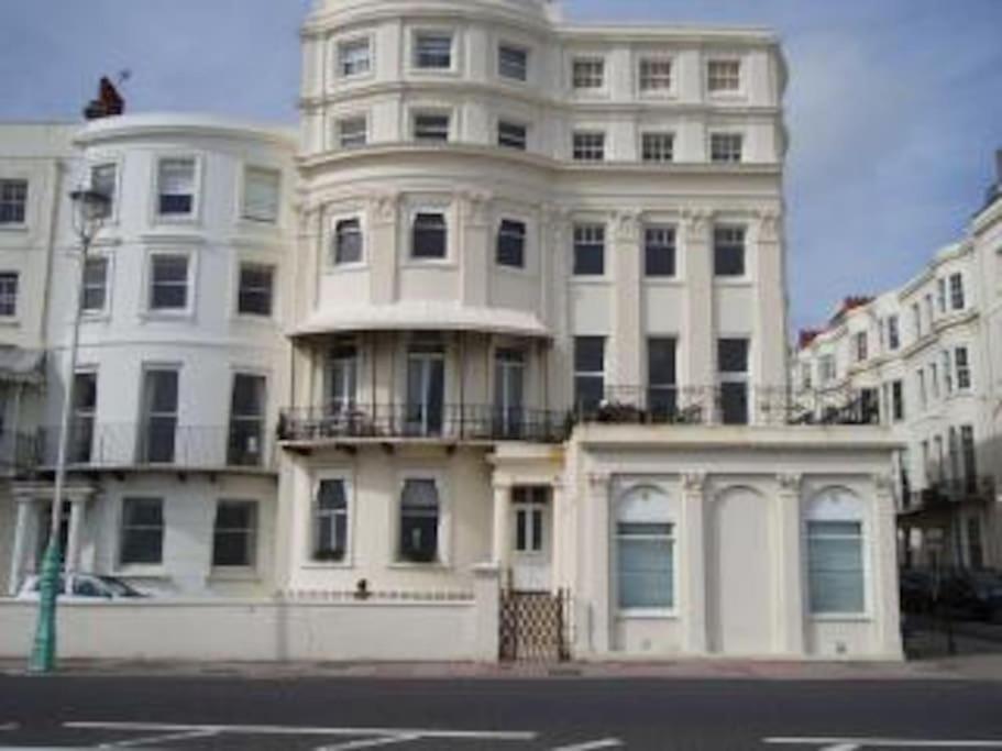 Regency Brighton Seafront Apartment Esterno foto